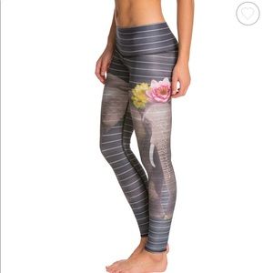 Teeki “love the elephants” yoga/festival leggings